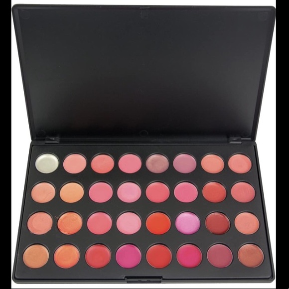 crown brush Other - Crown Brush 32-Color Lip Palette